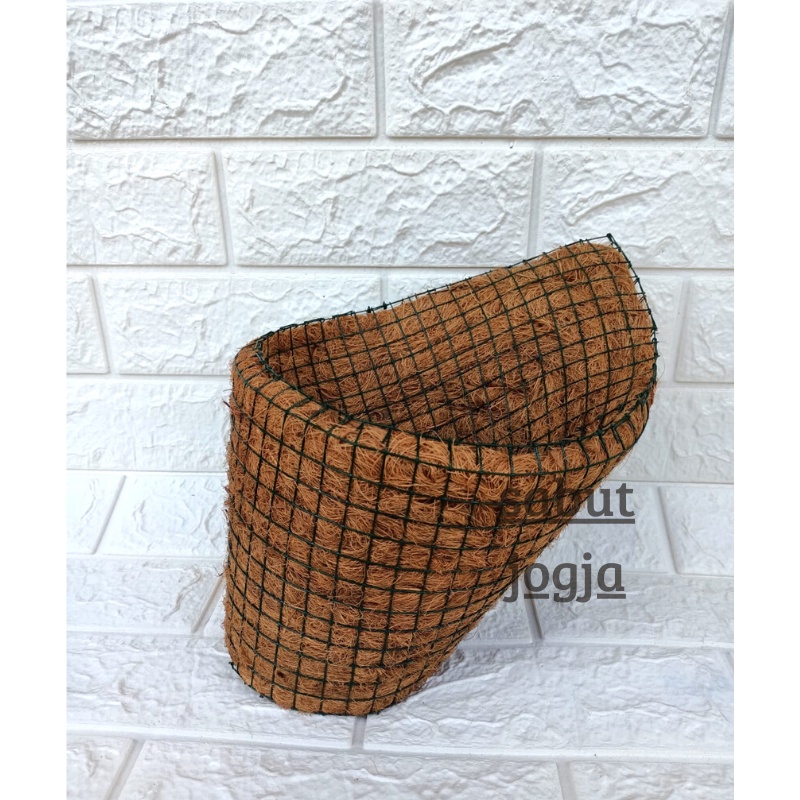 CONE STRIMIN POT / WALL-MOUNTED ORCHID POT / หม้อไฟเบอร์มะพร้าว