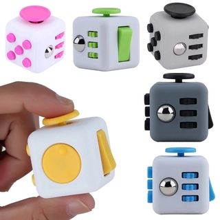 ของเล่น Fidget Cube สําหรับเล่นคลายเครียดสมาธิสั้น