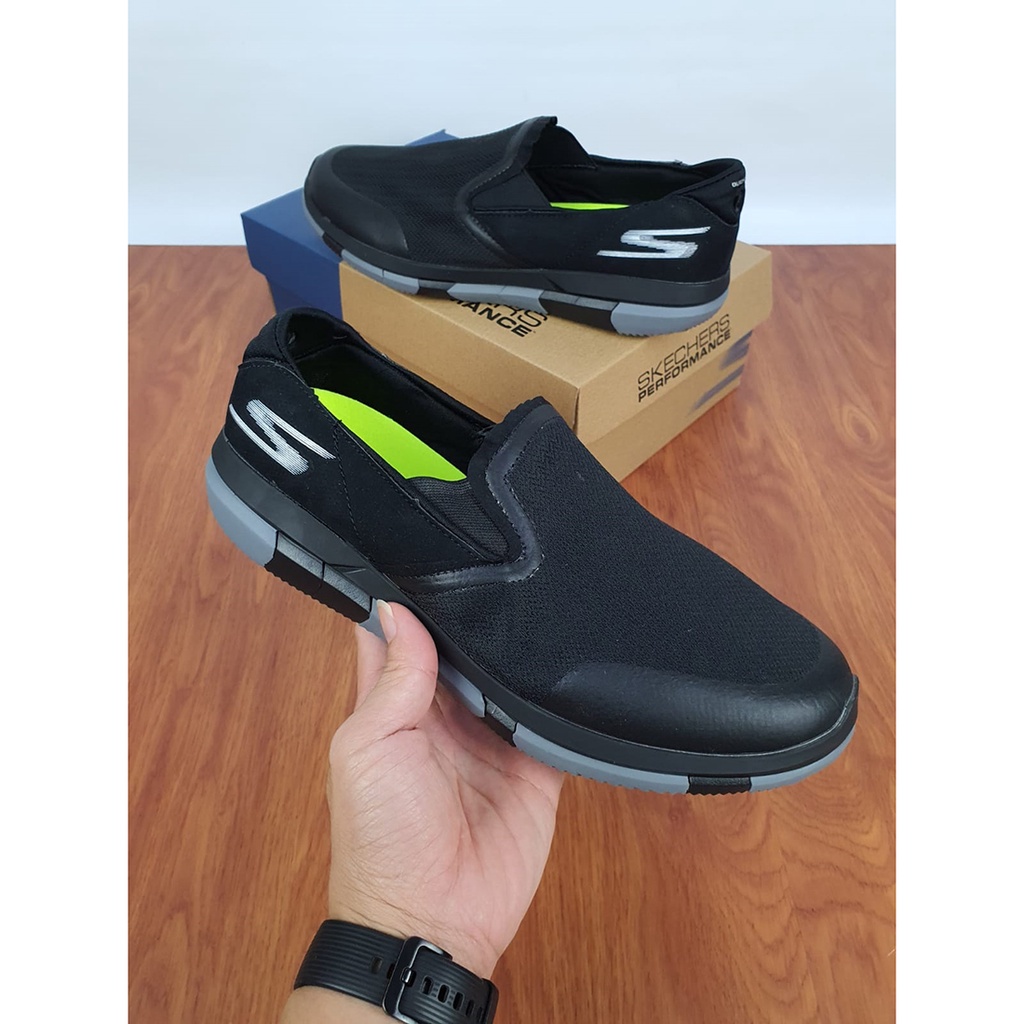 รองเท้าผู้ชาย Skechers Goflex