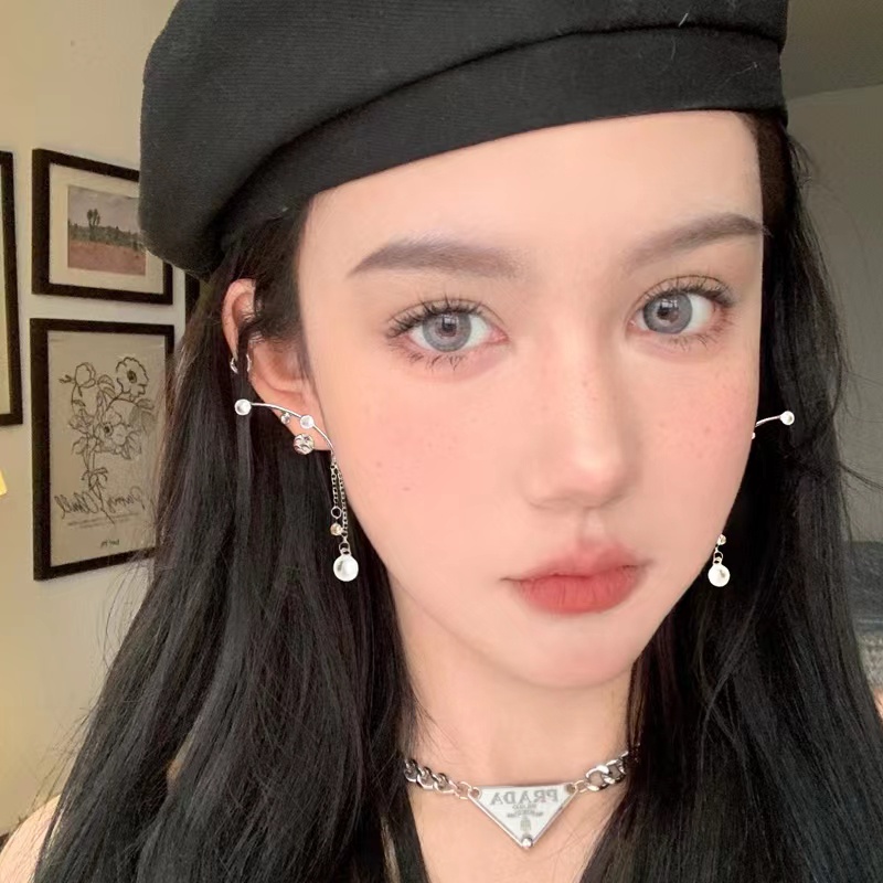 ต่างหู จี้โบว์ ประดับมุก และเพชร อเนกประสงค์ ระดับไฮเอนด์ แบบเรียบง่าย แฟชั่นสไตล์เกาหลี สําหรับผู้หญิง