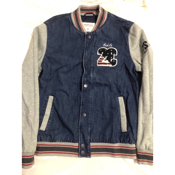 เสื้อยีนส์มือสองสภาพดี ยี่ห้อ yishion