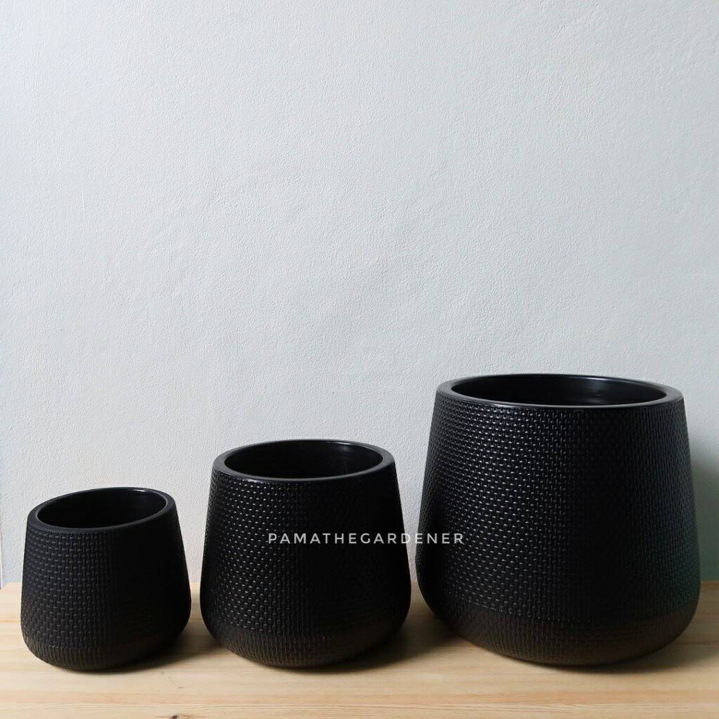 เตรียมจัดส่งกระถางมินิมอล มีจานรองในตัว กระถาง kuppa กระถางเบลล่า กระถางโมเดิร์น