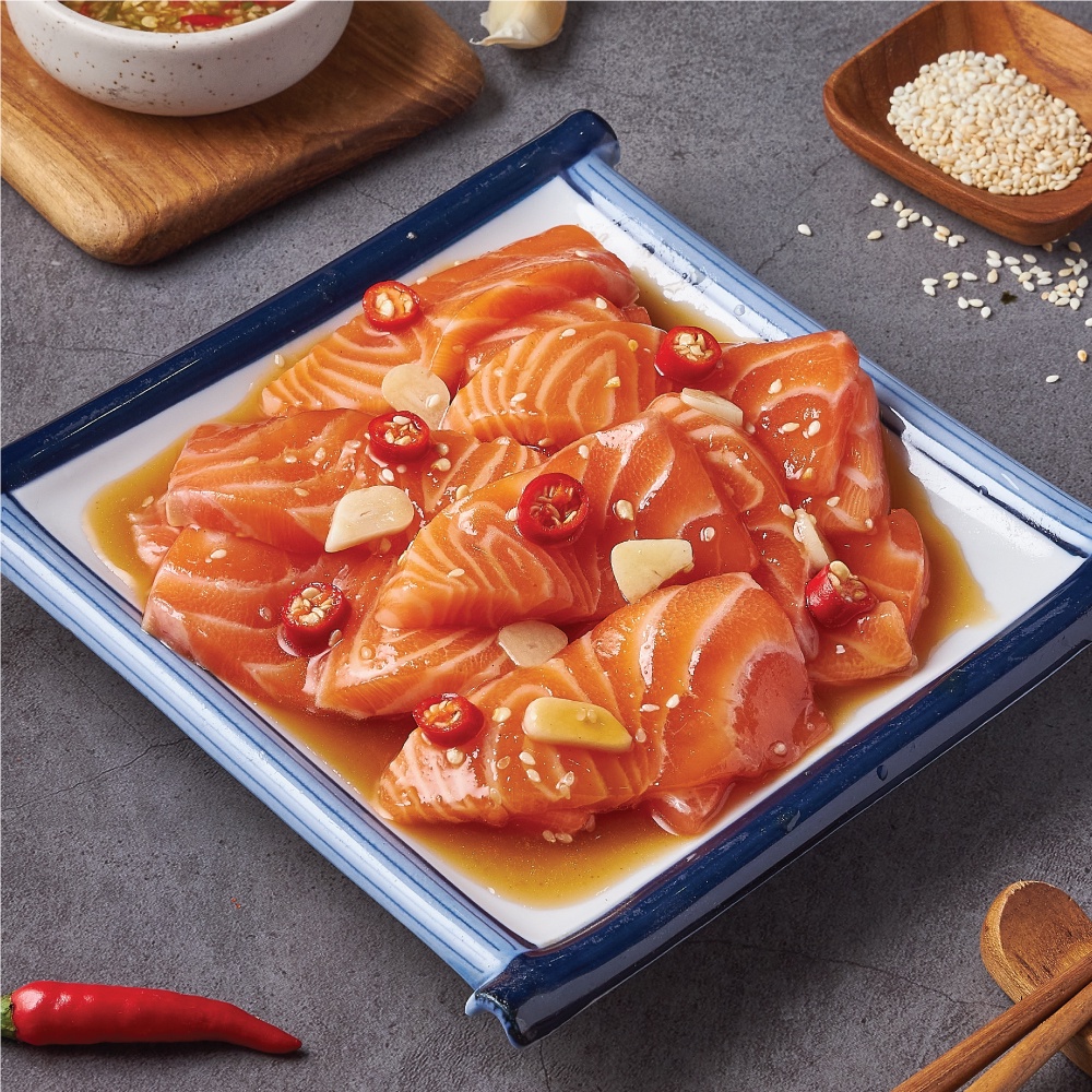 Qfresh แซลมอนดอง ซอสเกาหลีแช่แข็ง 225 กรัม