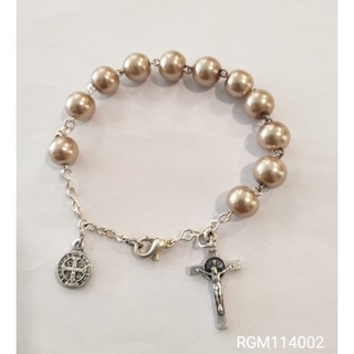 Rosario สร้อยข้อมือ ประดับไข่มุกเทียม 8 มม.