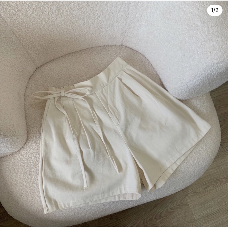 ส่งต่อ กางเกงขาสั้นผูกเอวข้าง 19dec.ourday