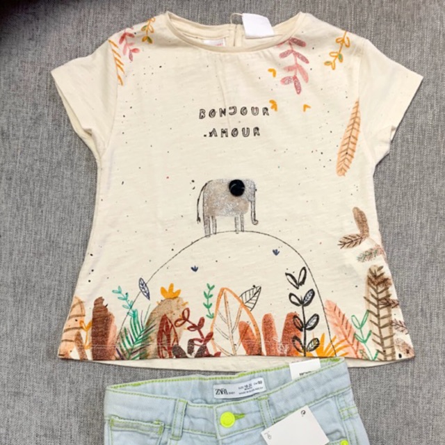 เสื้อยืดช้างสาว Zara uk