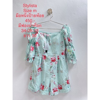 จั๊มสูทขาสั้น สีเขียวมิ้นท์ พิมพ์ลายดอก มือหนึ่งป้ายห้อย STYLISTA SIZE M