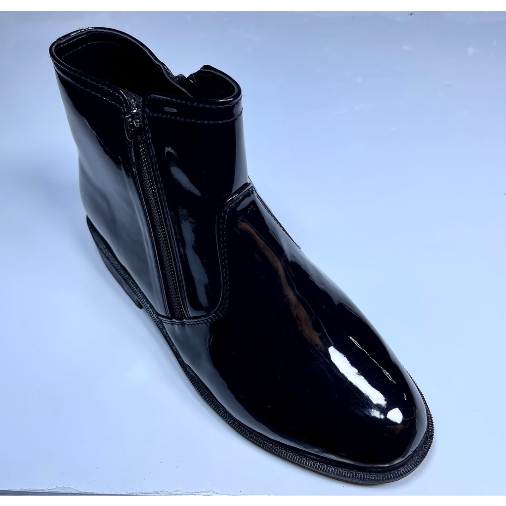 CHEN DIAMOND รองเท้าหนังแก้ว รองเท้าหนังทรงคัชชูแบบมีซิป เย็บพื้น รุ่น 902 สีดำ