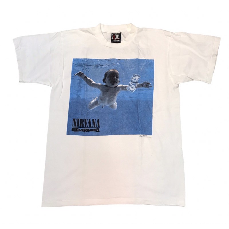 เสื้อวงวินเทจ Nirvana เด็กวายน้ำ 90’. Size’ L / XL