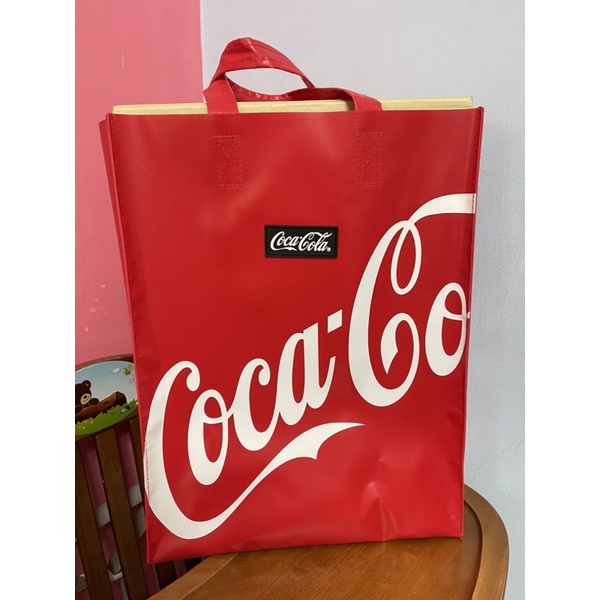 กระเป๋าถือ coca cola
