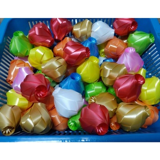 เหรียญโปรยทานดอกกุหลาบตูม