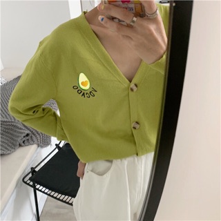 Avocado cadigan top  เสื้อคาดิแกนไหมพรมปักลายอโวคาโด้น่ารักๆ 2สี พร้อมส่งค่ะ เขียว ดำ ใส่คลุมแบ๊วๆได้กับทุกชุด