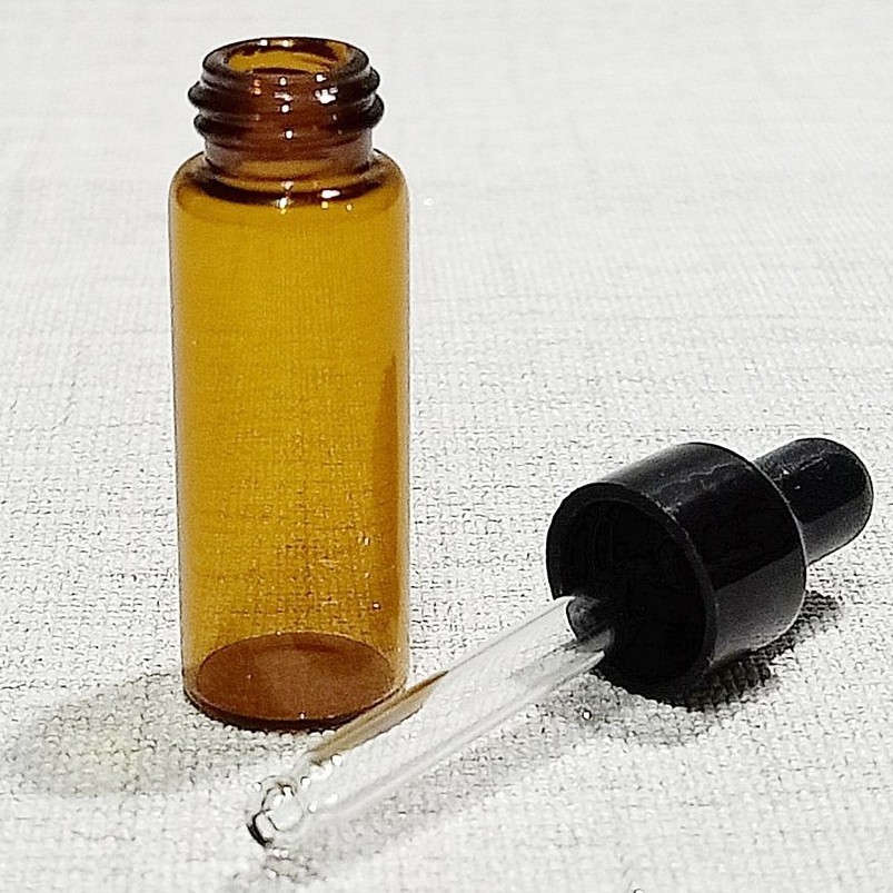 พร้อมส่ง1/2/3/5mlขวดแก้วสีชา แบบหยดจุกดรอปเปอร์(dropper) เติมได้ ใช้ซ้ำได้ ขนาดทดลอง ใส่น้ำหอม แบ่งสาร เอนกประสงค์diyมาก