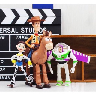 โมเดล Toy Story 4ตัว น่ารักมากจ้า☺️ ความสูง 11-12cm