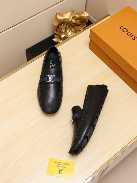 Louis Vuitton Monogram Patent Leather Loafers - Size 10 / 40 (SHF-2297 –  LuxeDH