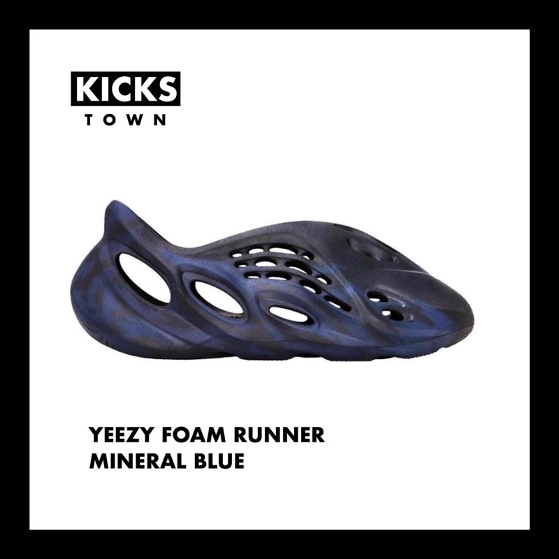 YEEZY FOAM RUNNER MINERAL BLUE