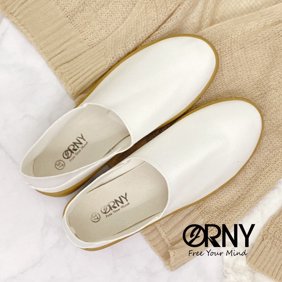 ♥️ของเข้าแล้ว 🌈 OY950 ORNY(ออร์นี่) รองเท้าหนังนิ่ม เหยียบส้นได้ พื้นยางใส่สบาย รองเท้าส้นแบน