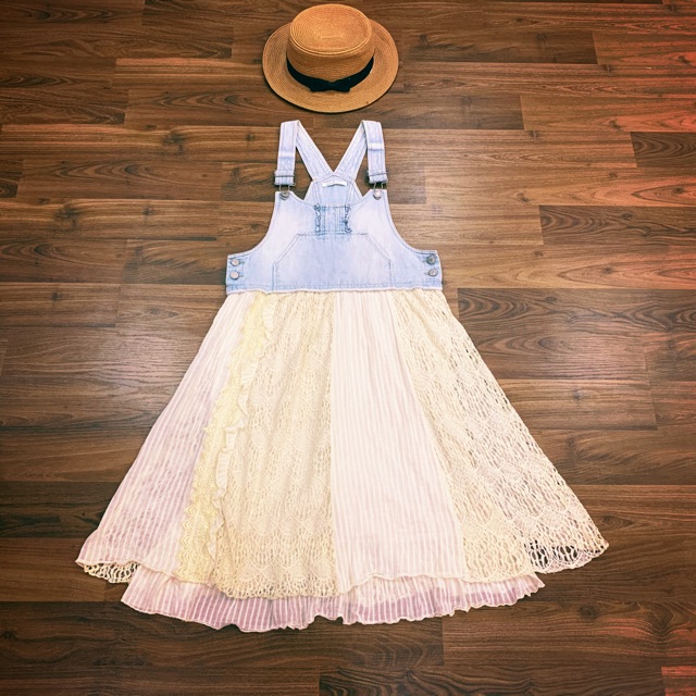 เสื้อชั้นในสตรีลูกไม้เฉพาะ Axes Femme