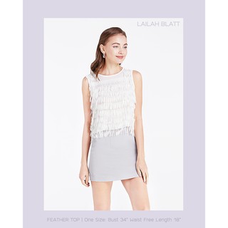 Lailah Blatt Feather Top เสื้อแขนกุด ระบายเส้น สีขาว สีฟ้าเทา สีแดงเลือดหมู สีคาราเมล สีดำ