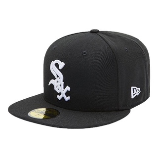 【จัดส่งฟรี】♫หมวกเบสบอล หมวกปีกแบน MLB Chicago White Sox สีดํา 84ND