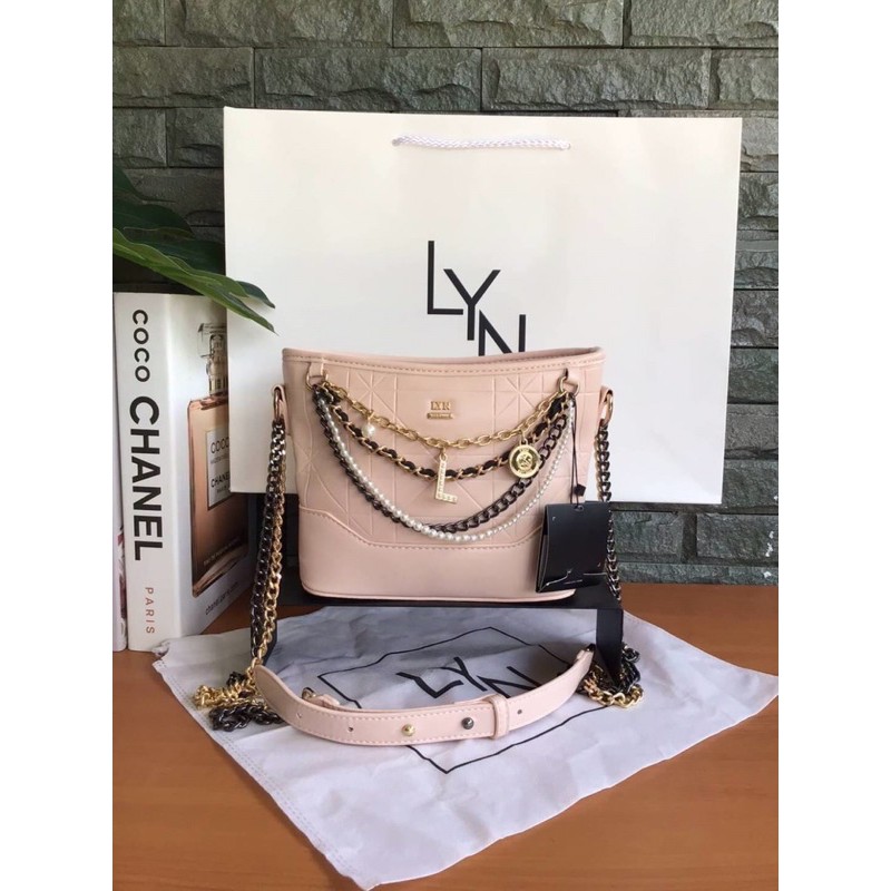 Lyn rockstar crossbody discount bag