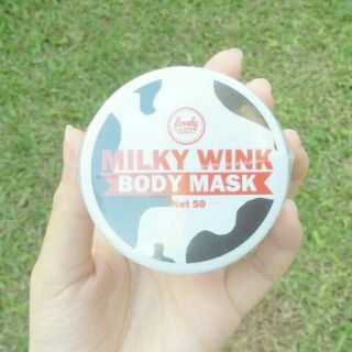 Milky wink body mask💮