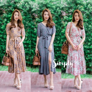 Little floral dress ทรงป้ายหน้า ดีไซน์ผ่าไหล่ และผ่าหน้าขา