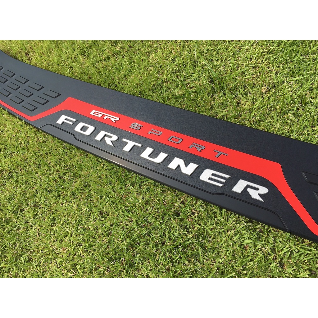 กันรอยท้าย FORTUNER GR SPORT รุ่นใหม่ ราคา ถูกที่สุด ดีลบีเคเค แกลเลอรีภาพที่ 5