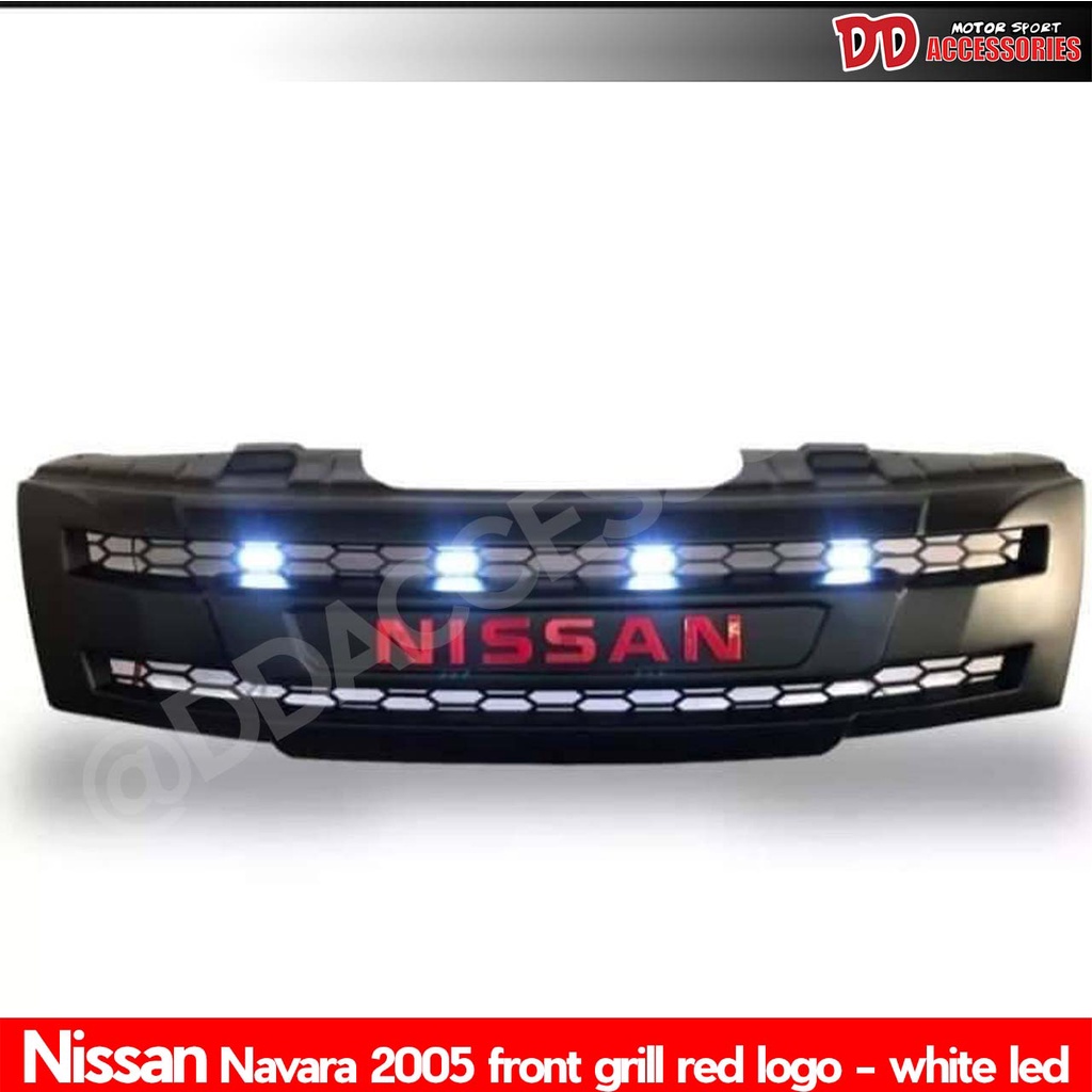 กระจังหน้า Navara นาวาร่า 2005 2007 2008 2009 2010 2011 2012 สีดำด้าน logo สีแดง ลายใหม่ล่าสุด มีไฟ 3 จุด ST
