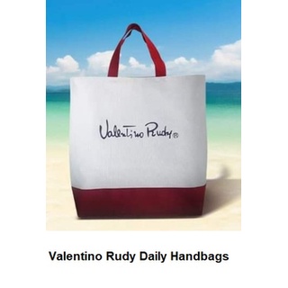 กระเป๋าผ้า Valentino Rudy Daily Handbags