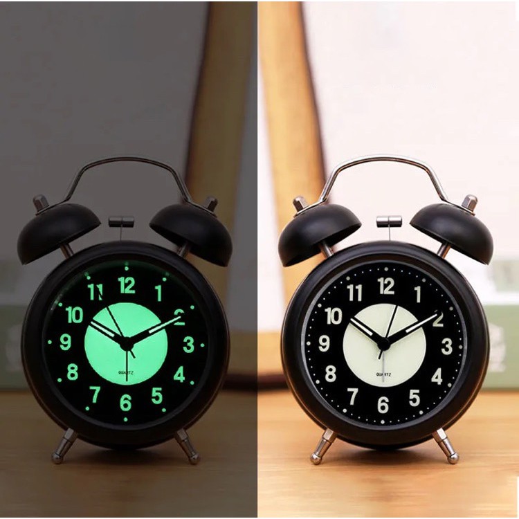 นาฬิกาปลุกอนาล็อกควอตซ์ ระบบอนาล็อก เสียงเงียบ ใช้แบตเตอรี่ 4 นิ้ว พร้อมไฟแบ็คไลท์ สําหรับห้องนอน