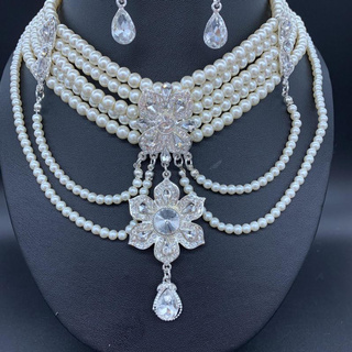 Thai jewellery ชุดเครื่องประดับสตรีไทย สร้อยมุกเงินประดับคริสตัล jewelry set