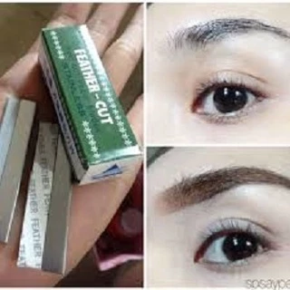 (1ใบ) Feather Cut ใบมีดขนนก ใช้กันคิ้ว โกนหนวด โกนเครา ใบมีดกันคิ้ว