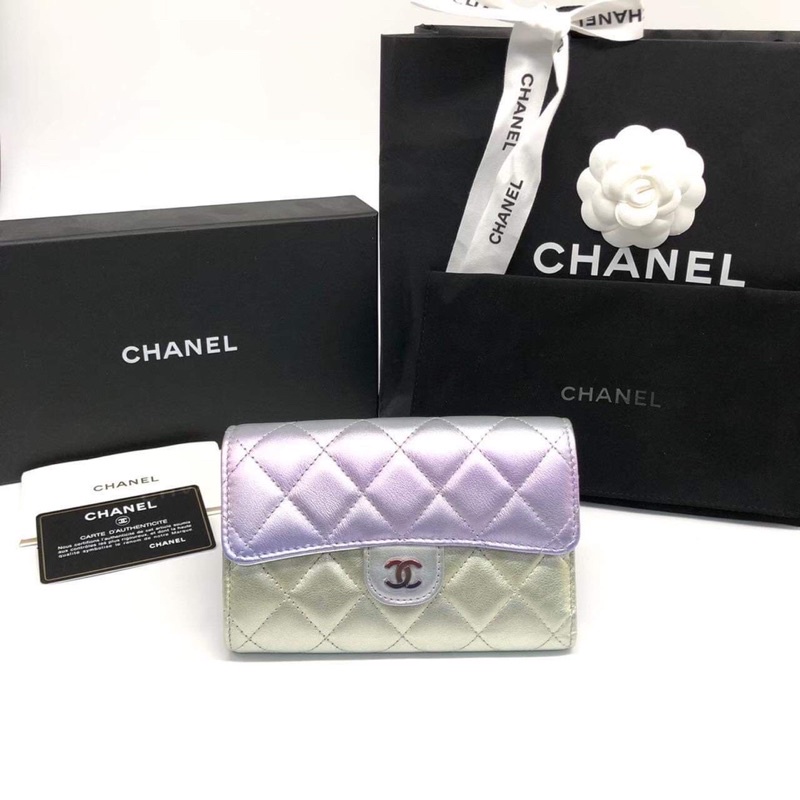New Chanel Trifold Wallet Medium Light Purple Holo 31