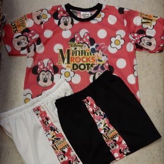 เซทกางเกงขาสั้น &amp; เสื้อยืด ลายMinnie Rocks Dots