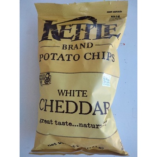 Kettle Cheddar Potato Chips มันฝรั่ง ทอดกรอบ รสชีส ผสม สมุนไพร เคทเทิล141กรัม