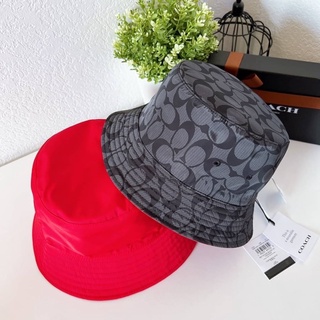 หมวก ‼️ Reversible Nylon Bucket Hat (COACH C7821)  ✔️สี: Mars Red/Charcoal Signature ลายซี กลับด้านสีแดง ทรงบัคเก็ต