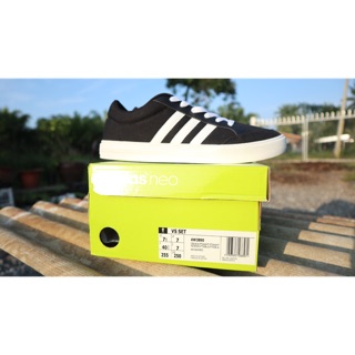 Adidas sz. 40.5 ยาว 25 มือ 1 ของแท้พร้อมกล่อง