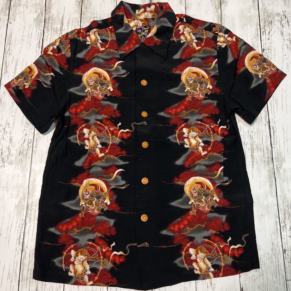 Oniwa soto Japanese Pattern Fujin Raijin Aloha Shirt