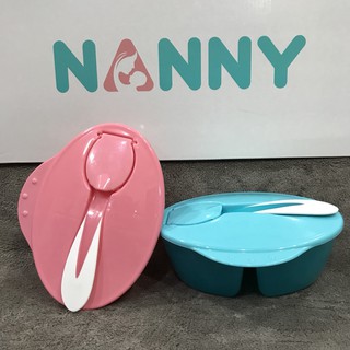 N105 ชามป้อนอาหารแบ่งช่อง มีฝาและช้อน Nanny (แนนนี่)