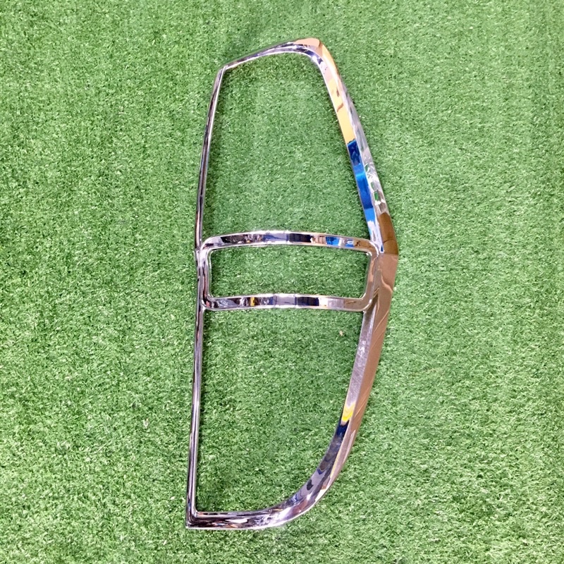 ครอบไฟท้าย H1 2008-2015 สีชุบ งาน NT - รูปที่ 3