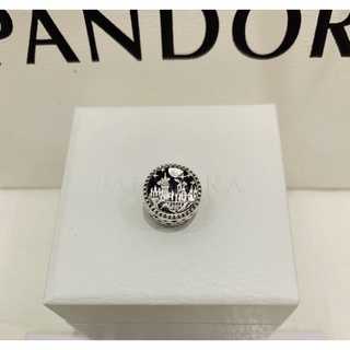 Pandora Harry Potter Hogwarts school of witchcraft and wizardry charm แท้100% (ตอนนี้เหลือสินค้ามือสอง ตามภาพแนบค่ะ)