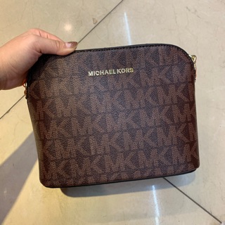 Michael KORS หนังสวยลายตรงชัดเจน ซับแสตมป์ MK ทั้งใบงาม