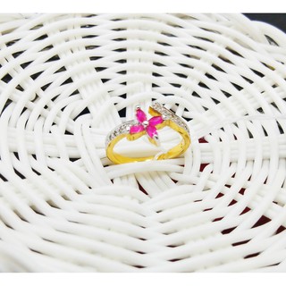 แหวนสีทองรูปดอกไม้สีชมพูประดับเพชร สวย น่ารักมากๆ ขนาดไซส์ 6.5 US นิ้ว  N0932