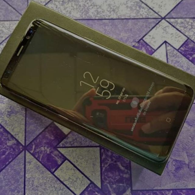 โทรศัพท์มือสอง s8