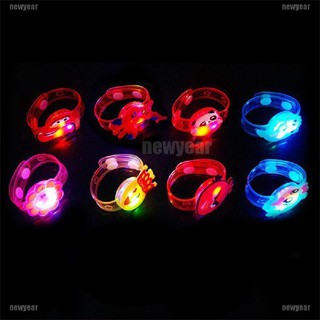 (ใหม่) นาฬิกาข้อมือ ลายการ์ตูนน่ารัก พร้อมไฟ led