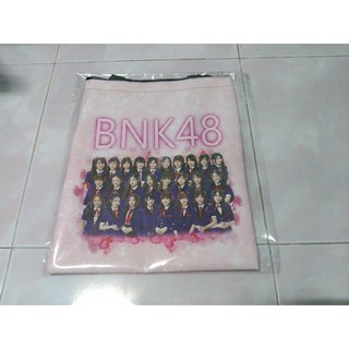 กระเป๋าสะพาย BNK48