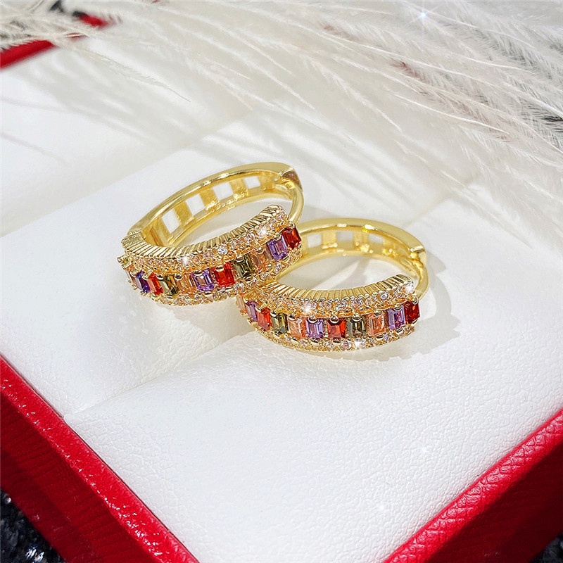 100% 925 เงินสเตอร์ลิง Rainbow รูปสี่เหลี่ยมผืนผ้า Cubic Zirconia Hoop ต่างหูสําหรับผู้หญิง Bling Bling หรูหรางานแต่งงานอุปกรณ์เสริมแฟชั่นเครื่องประดับ