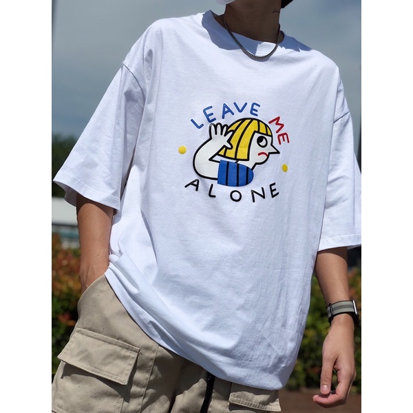 เสื้อยืดพิมพ์ลายเสื้อยืด  A.HUHH ลาย leave me alone