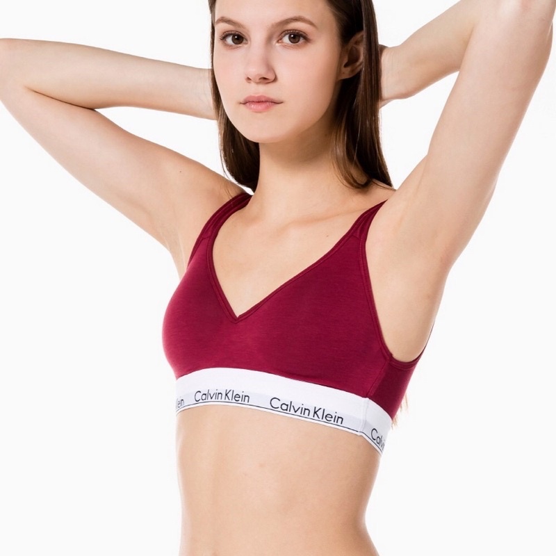 Calvin  Klein  Bra( set )size S บราCK Sport bra สปอตบรา